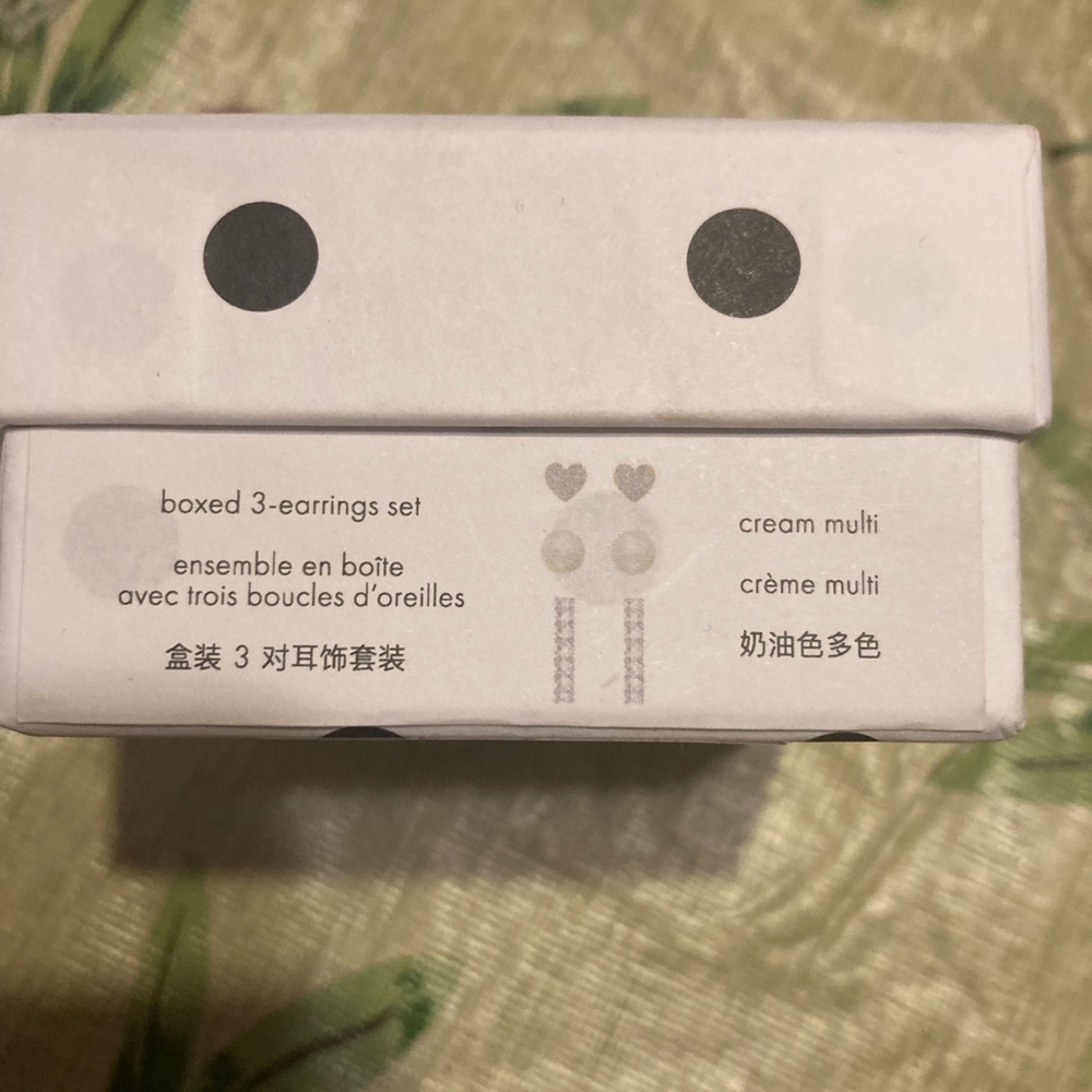 Kate Spade Earring Set - Picture 4 of 5